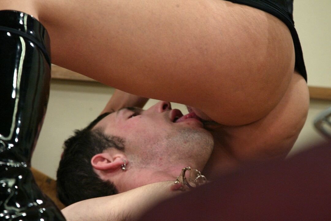21P Men In Pain Mitch West, Shy Love