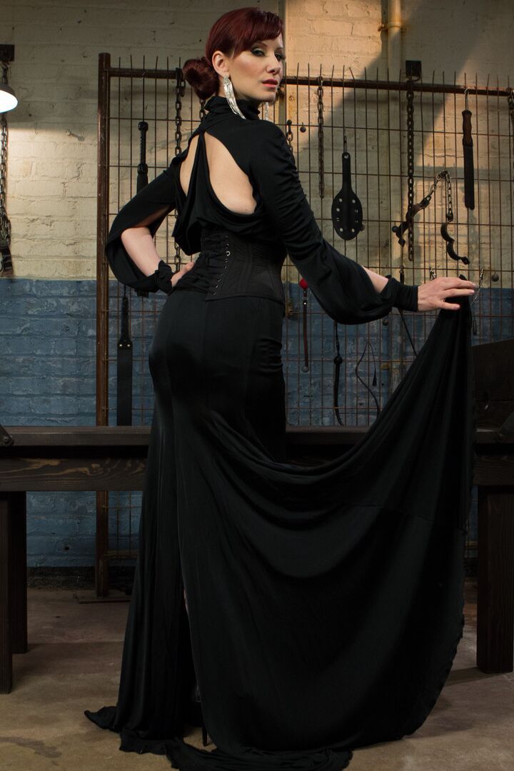 21P Adoración de pies Aria Arial, Maitresse Madeline Marlowe, Xander Corvus