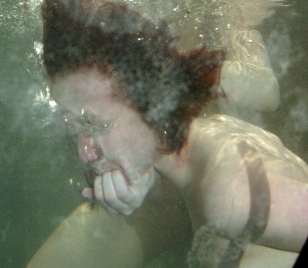 21P Esclavitud del agua Dana DeArmond, Pinky Lee
