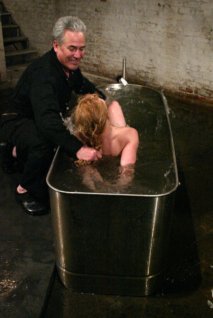 21P Water Bondage Tawni Ryden