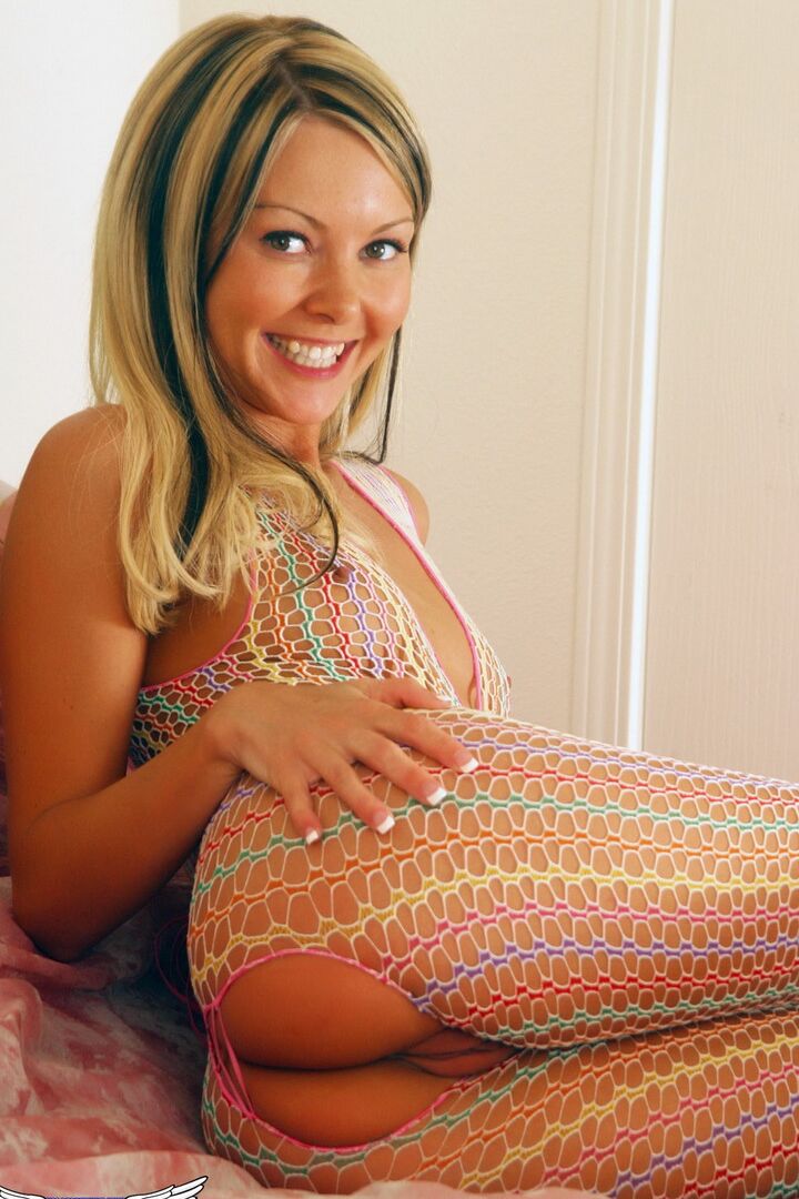 12P Cute teen Aaliyah Love sticks a dildo in twat while wearing a hot bodystocking