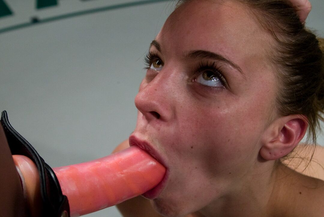 21P Ultimate Surrender Ariel X, Kirra Lynne