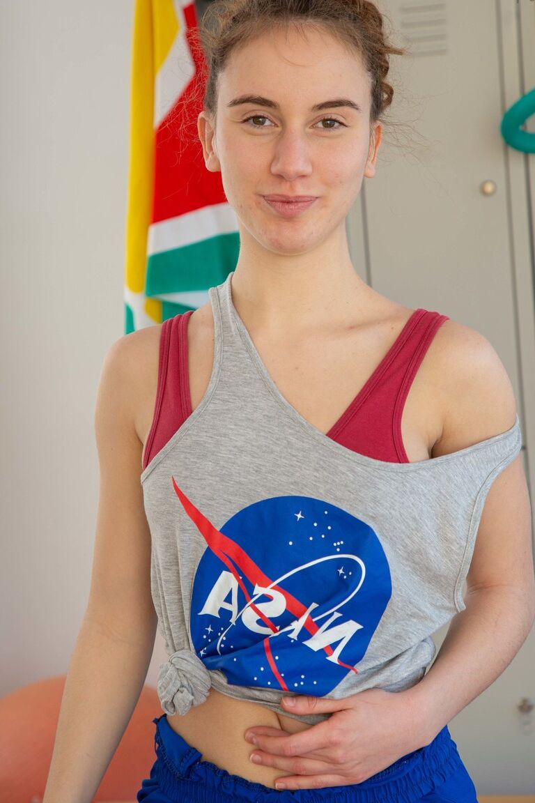 21P Lusty basketball player Giorgia strips naked at the gym and shows her bush