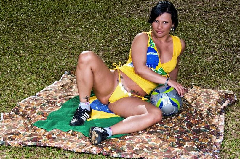 16P Sexy latina Dani Lopes showing off her juicy curves on the soccer field
