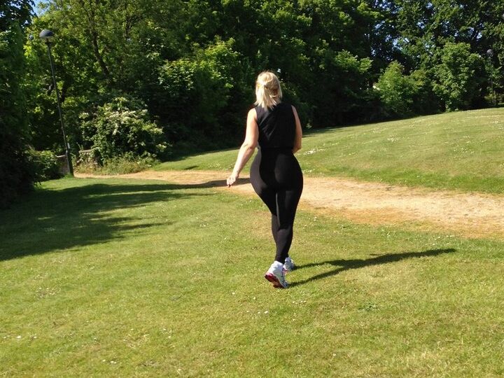 16P Fitness freak Daniella makes sure everyone notices her ass while exercising