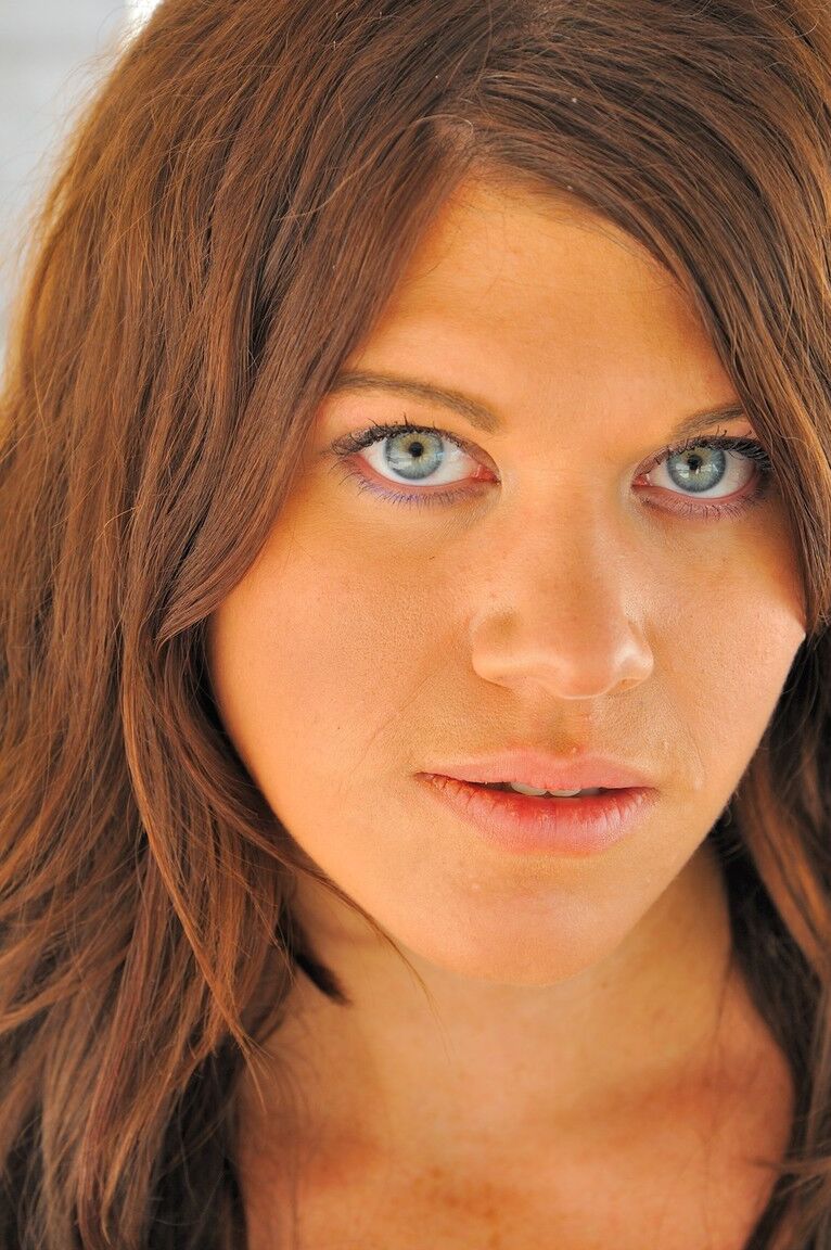 21P Dedos de Stephani de olhos azuis