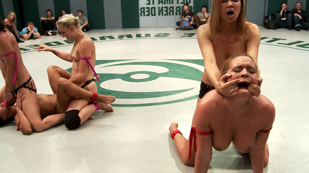 21P Surrender ultime Dylan Ryan, Izamar Gutierrez, Krissy Lynn, Wenona