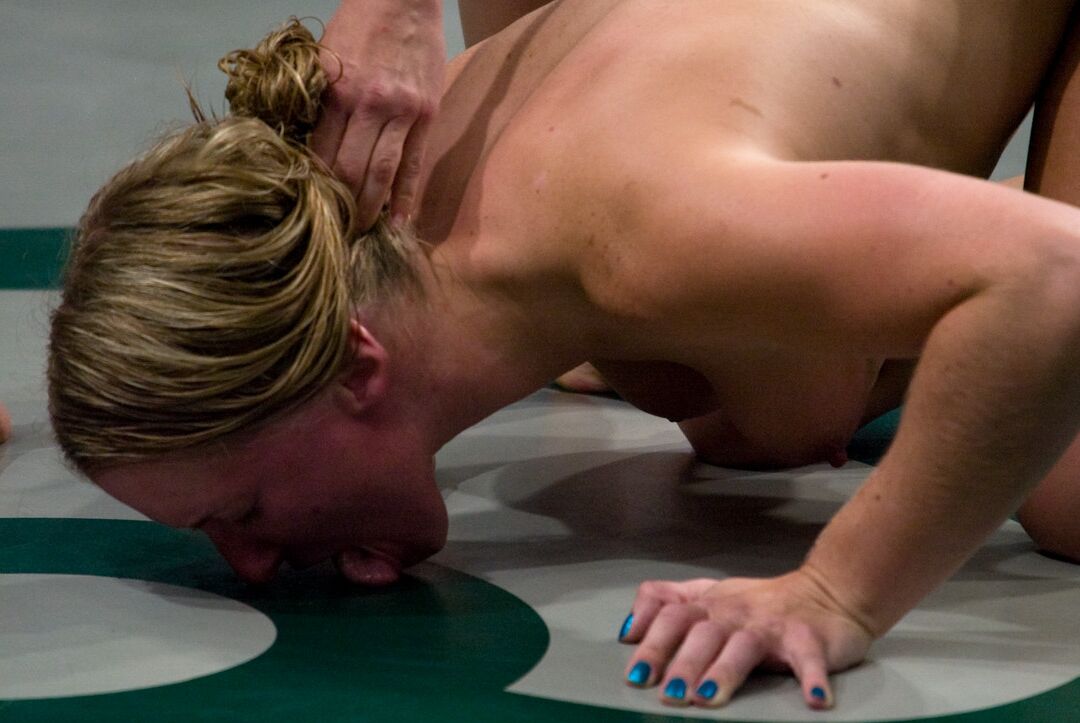 21P Ultimate Surrender Dia Zerva, Syd Blakovich