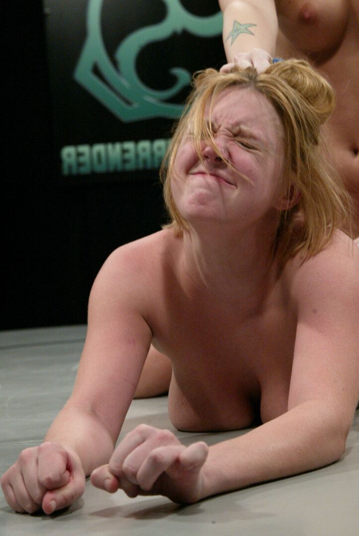 21P Ultimate Surrender Dee Williams, Hollie Stevens