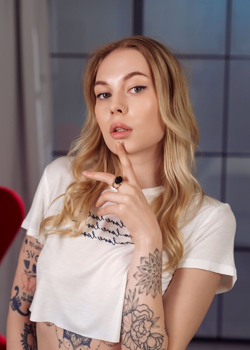 21P Straplez Mimi Cica, Nata Oceano