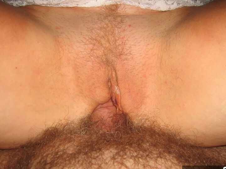 20P A loira natural mais velha Ruth se masturba depois de sexo POV com um pênis minúsculo