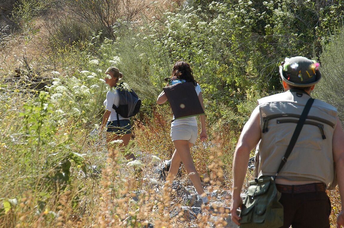 20P Dirty babes Katie Jordin and Nicole Aniston share stiff boner while hiking