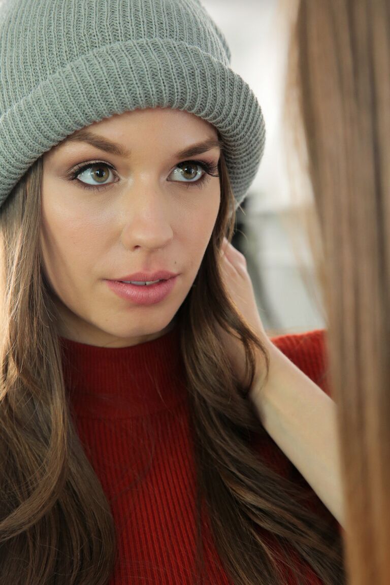 21P Nubile Films Джиллиан Янсон, Мэди Медоуз