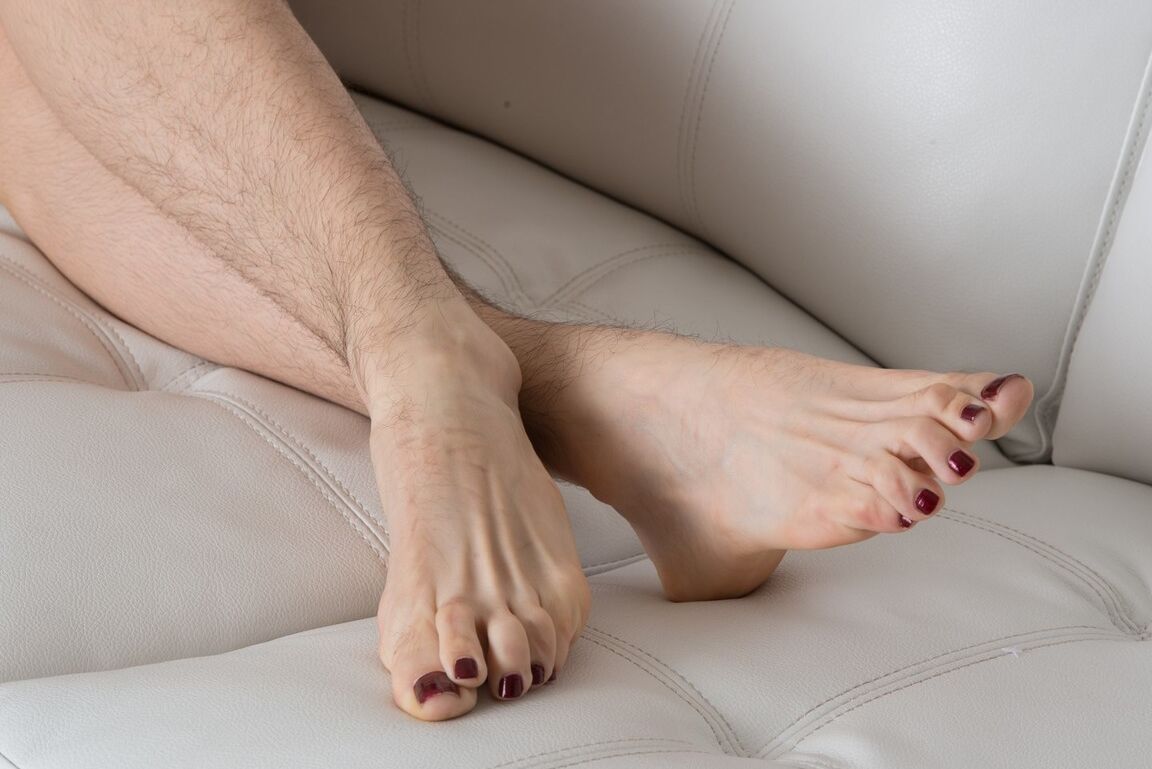 16P Hirsute female Lucia creams her beaver as she stretches it wide open on couch