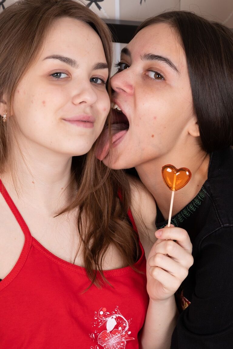 21P Russian Sirena Spilona and her stepsister strip and finger each other's bushes