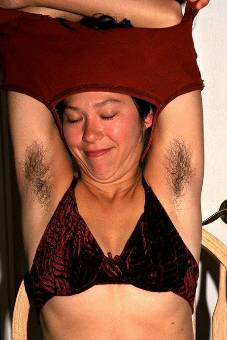 16P Latina amateur Amanda flashing hairy armpits while exposing all natural bush