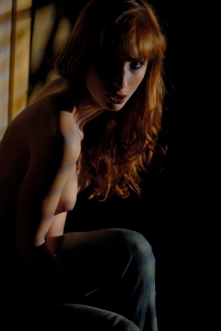 15P Louis De Mirabert Cute redhead pour your pleasure