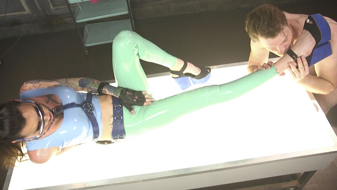 21P TS Seduction Chelsea Marie, Mike Panic