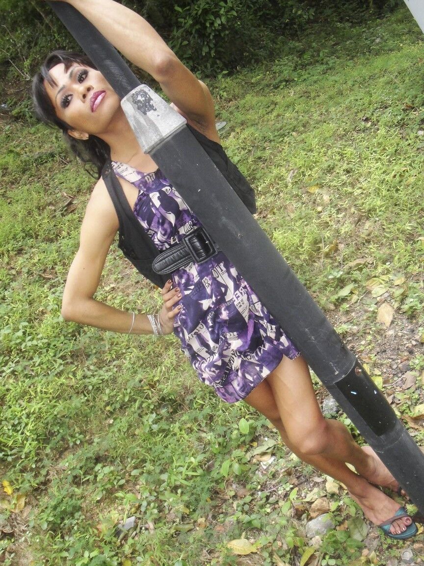17P Asian tranny over thirty jerks off penis after flashing session in nature