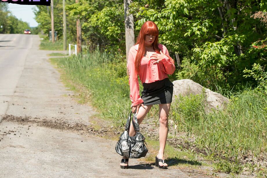 15P FIERY redhead Kelly Monrock is a gorgeous little Quebec cutie with it going ON