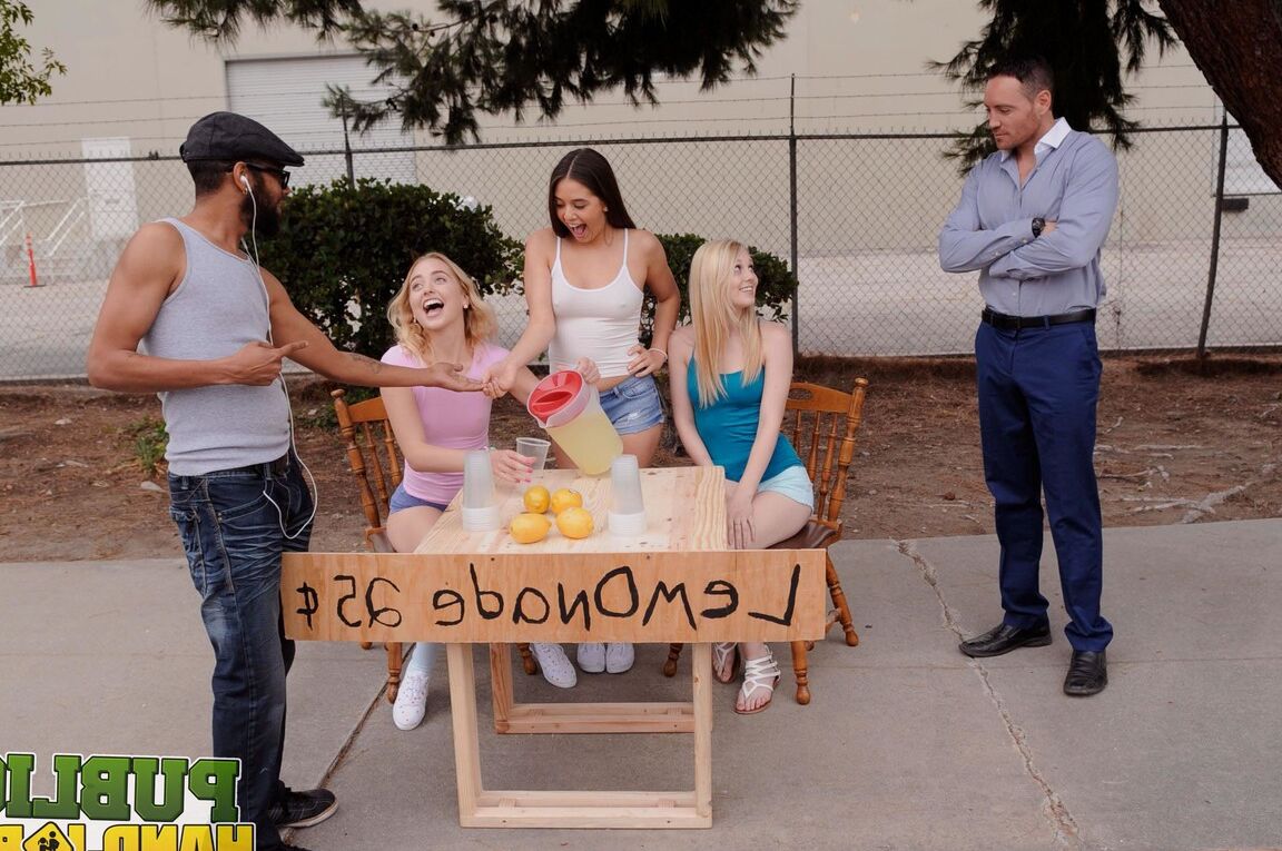 21P Public Handjobs Chloe Cherry, Lily Rader, Lucy Doll