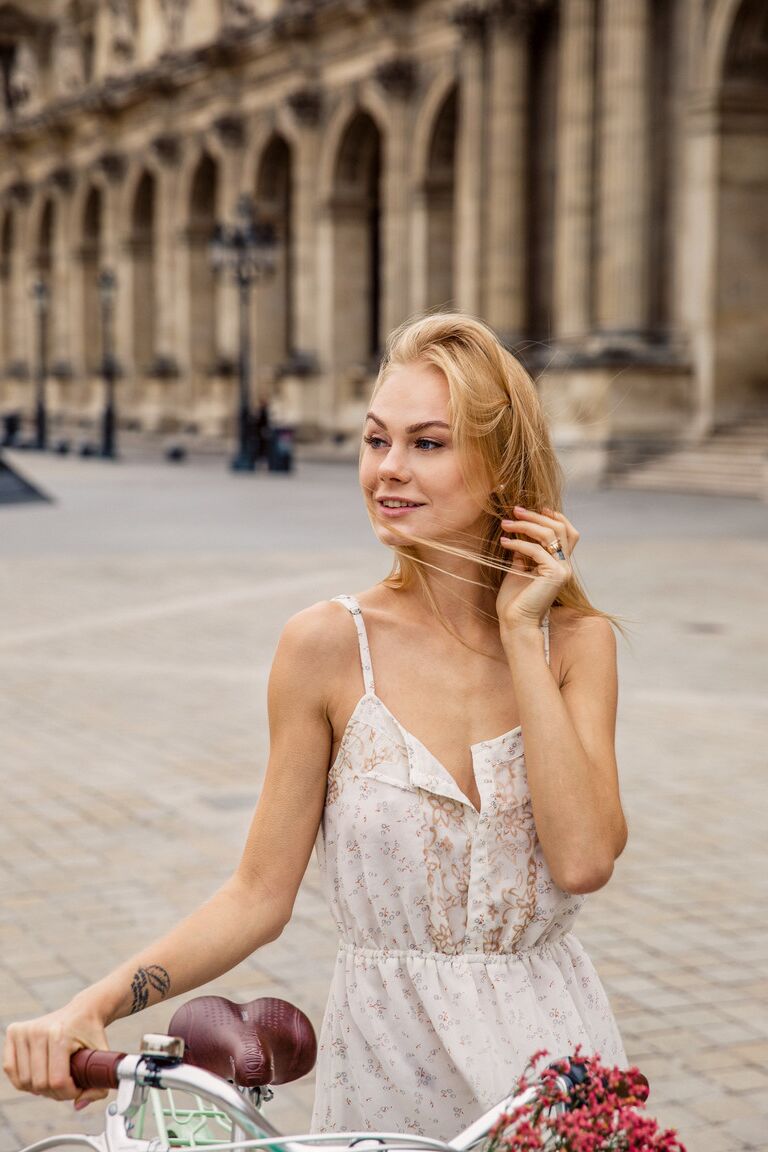 21P Slim blonde babe Nancy Ace gets rammed after posing in lingerie in Paris