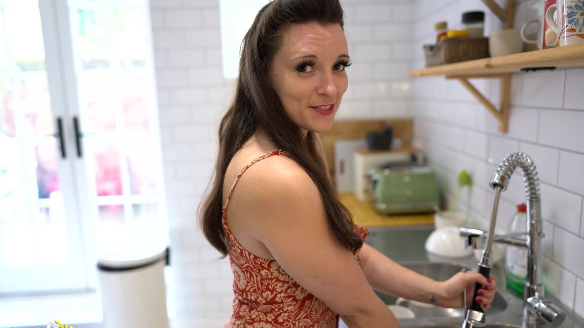 21P Downblouse Jerk Touch It For Me