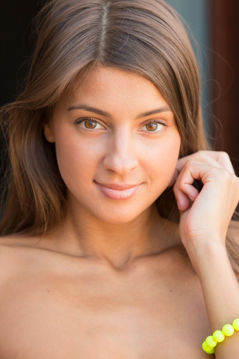 21P Met Art Melena Maria Rya