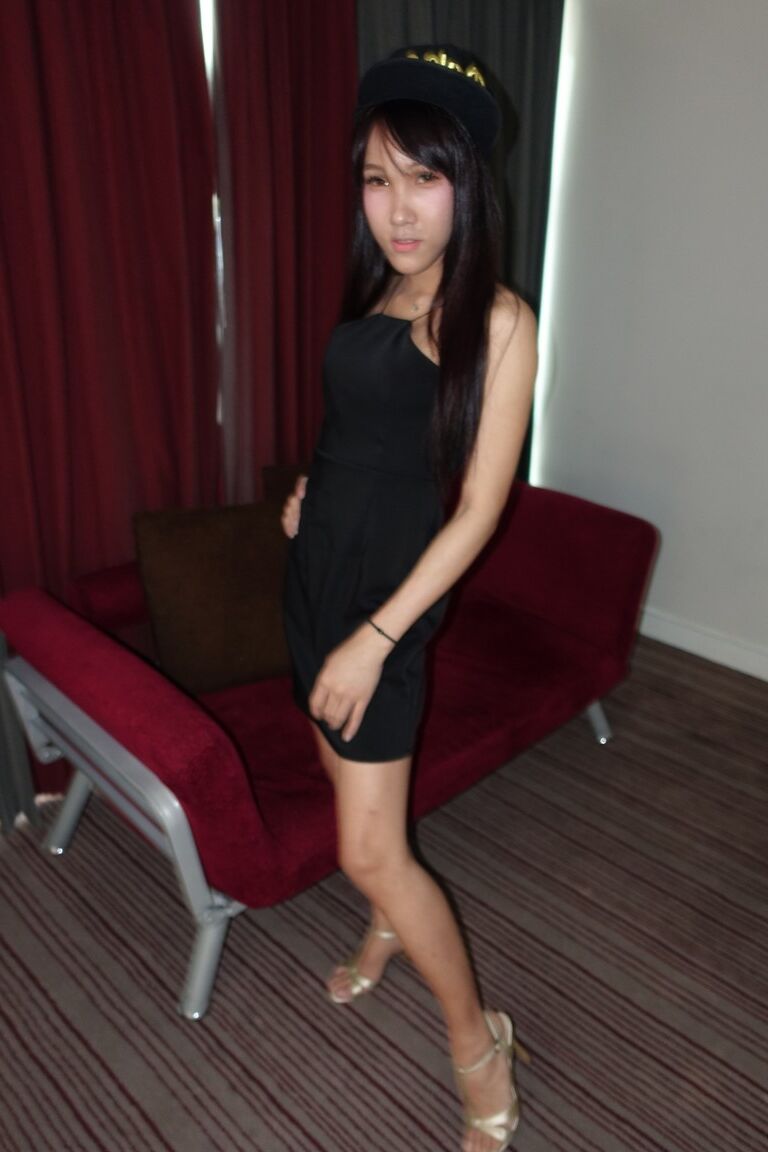 17P Slim Asian shemale Yuvi gets banged bareback in high heels by a man