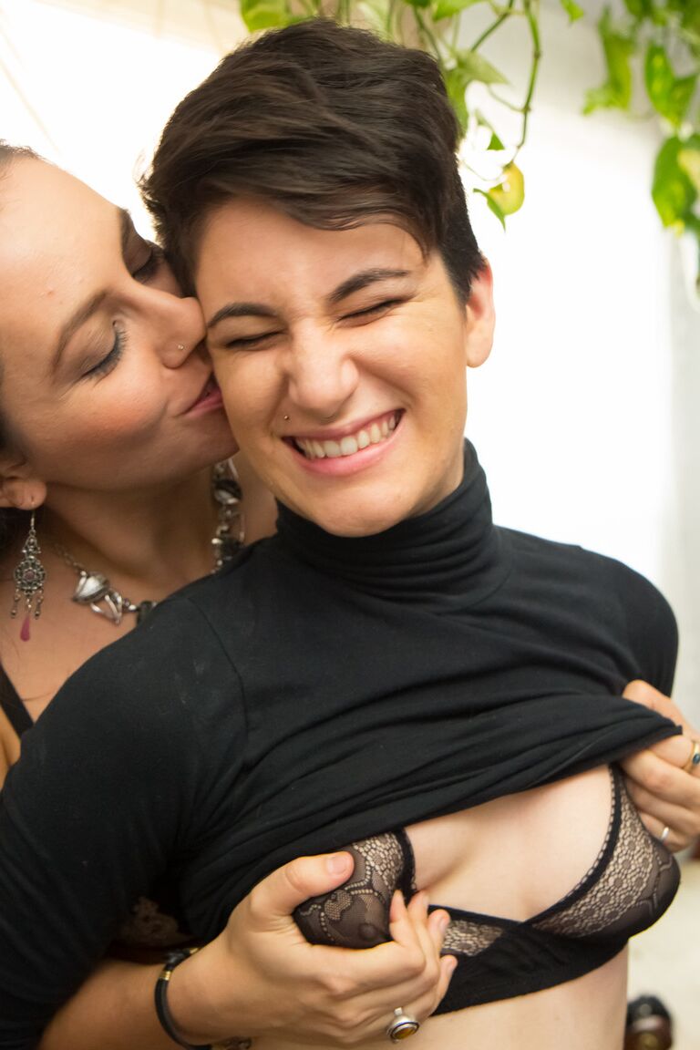 21P Travieso Natural JoeyMinx, Nikki Silver