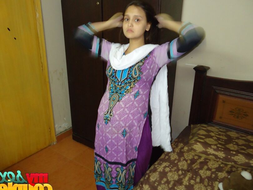12P Sonia comes out naked from shower captured by sunny
