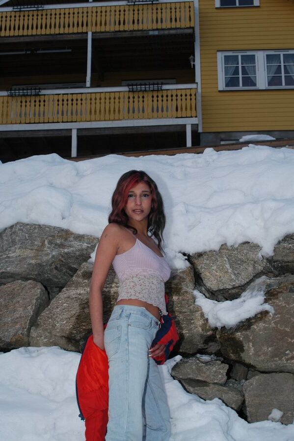 21P Platinum Indian Sexy indischer Teenager, der angibt