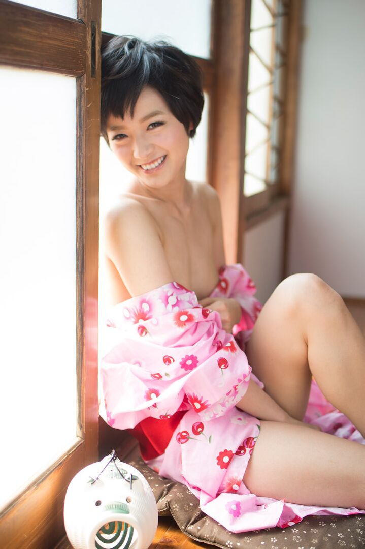 21P Asian wife Mari Haneda gets her twat filled with two cocks and cum