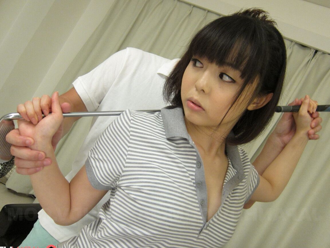 21P La belleza japonesa Charley S follada duro por su entrenador de golf