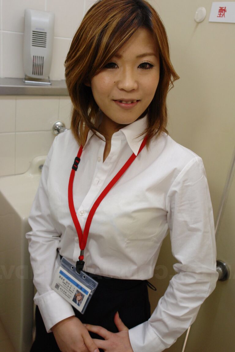 21P Asian honey Yuria Takeda reveals her bush before getting toyed in a toilet