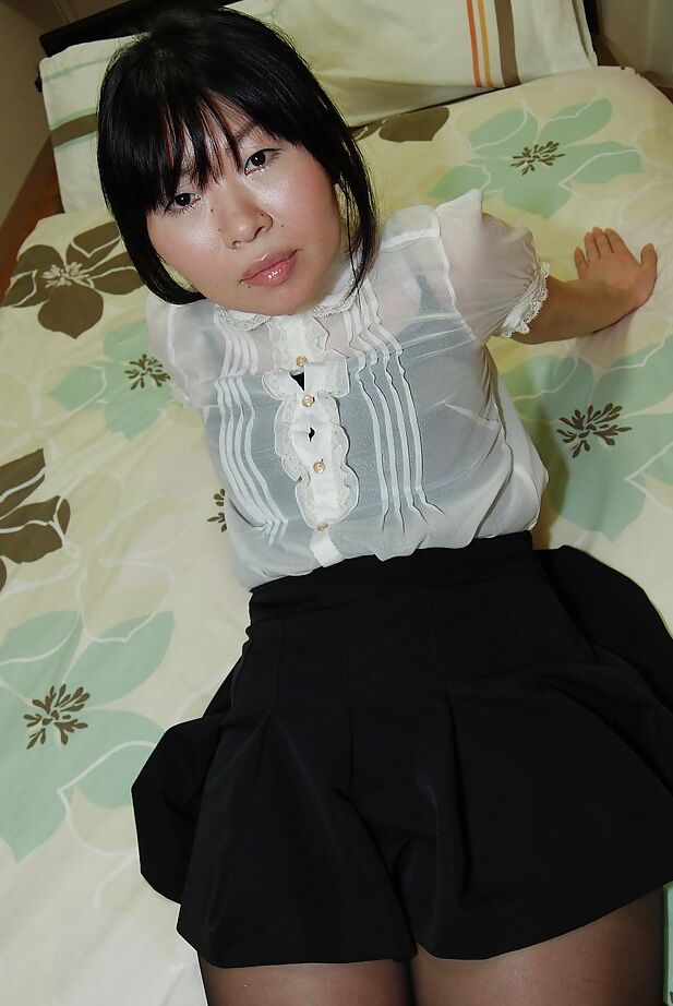 16P Sassy asian MILF strips down and gets her shaved gash fingered