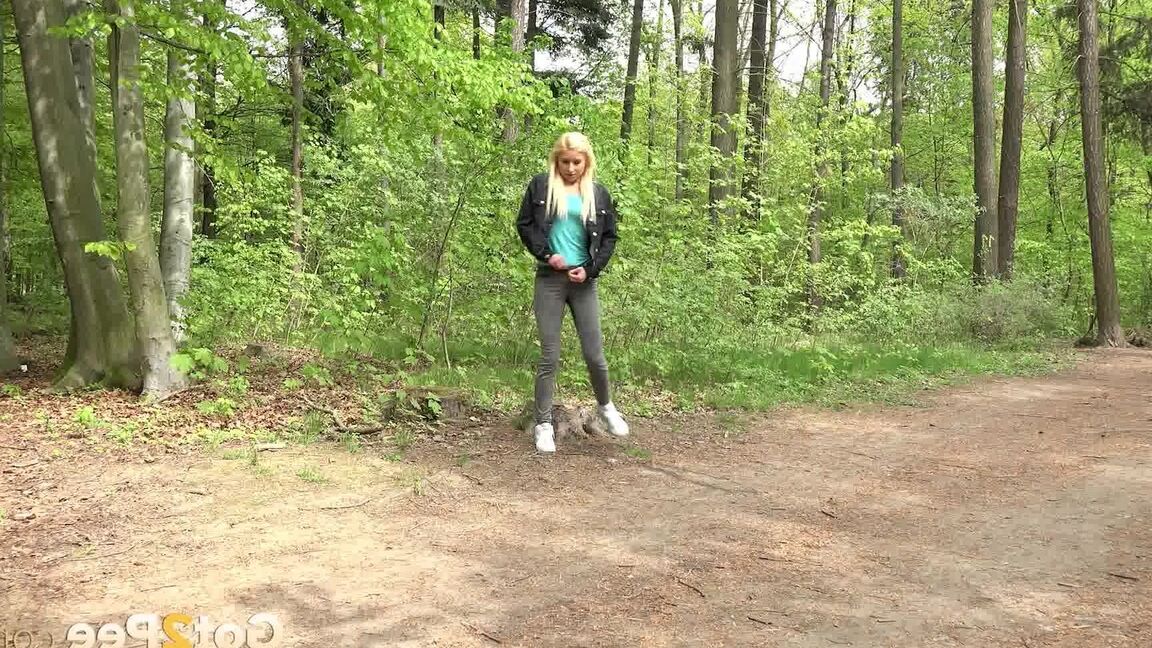 15P Pretty blonde squats and pees on woodland path