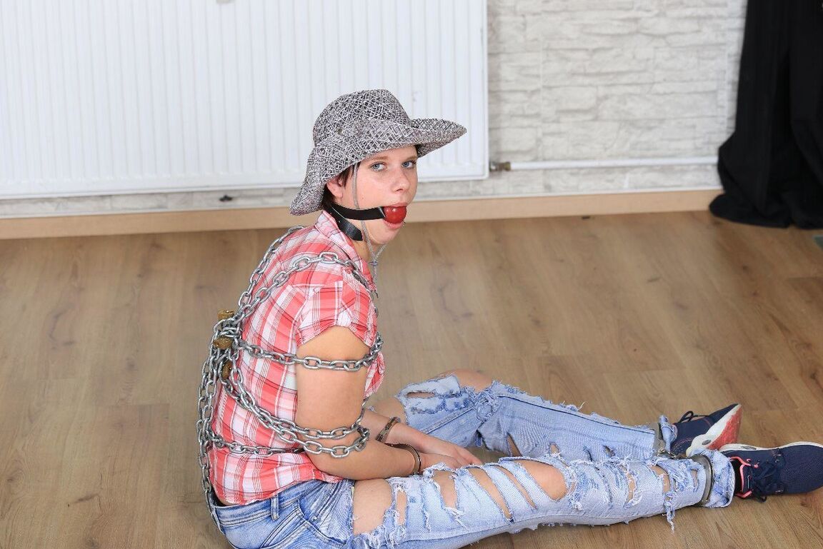 16P Sexy Amarrada Meninas Cowgirl Taylor algemado