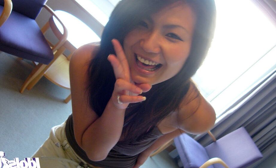 16P Smiley asian cutie flashing her tempting breast with sweet nipple