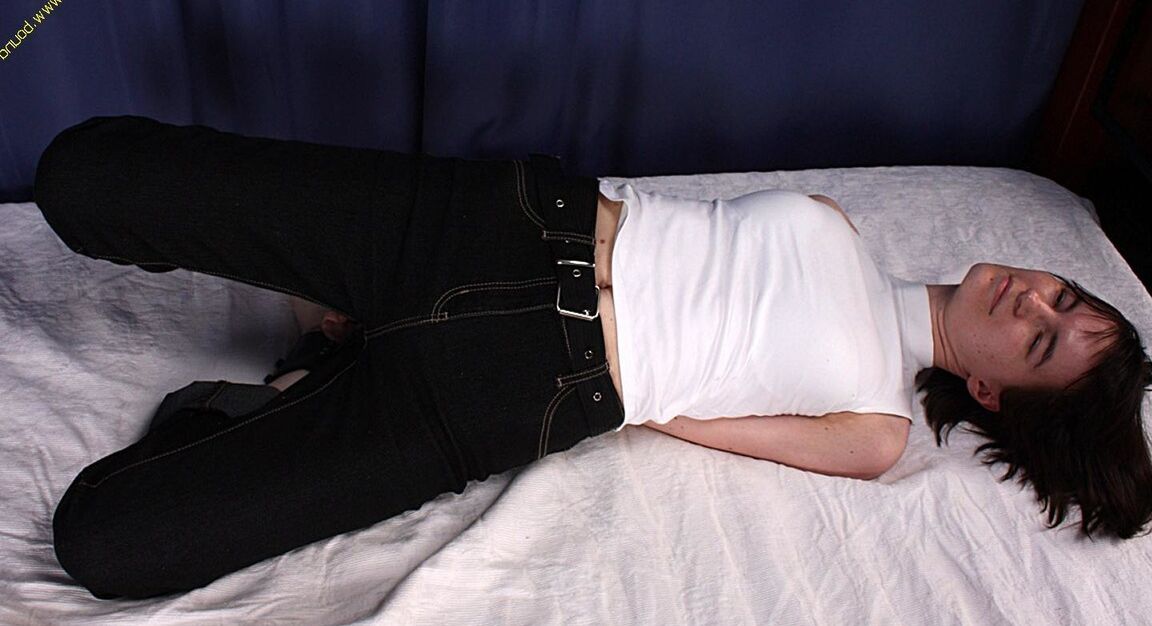 16P Bound Feet Black Shark tied on bed