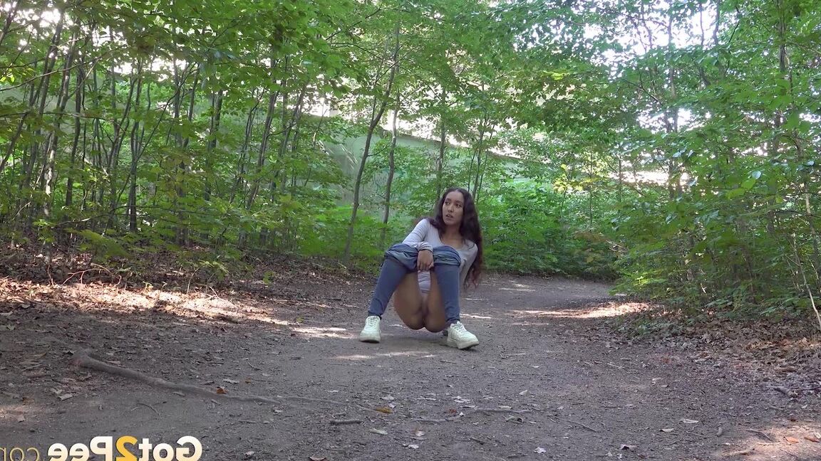 15P Public pissing in the woodland for Esperansa