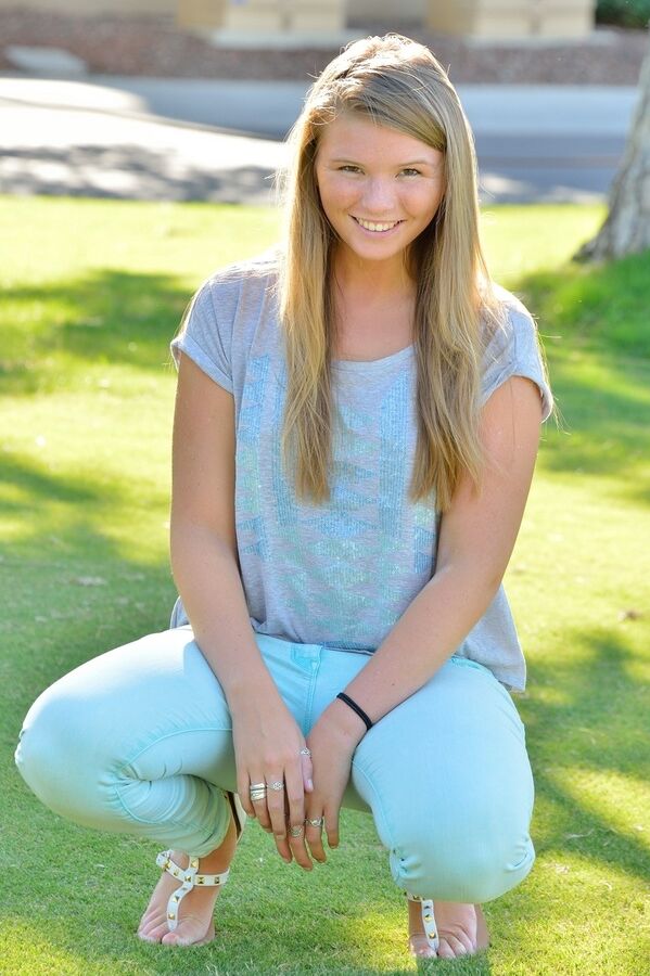 15P Fully clothed sweetie pulls down jeans on lawn before masturbating inside