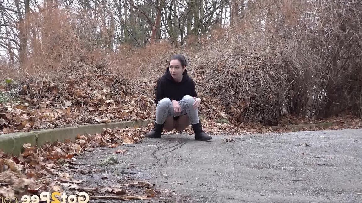 15P Naughty babe Mistika squats and pees in suburbs