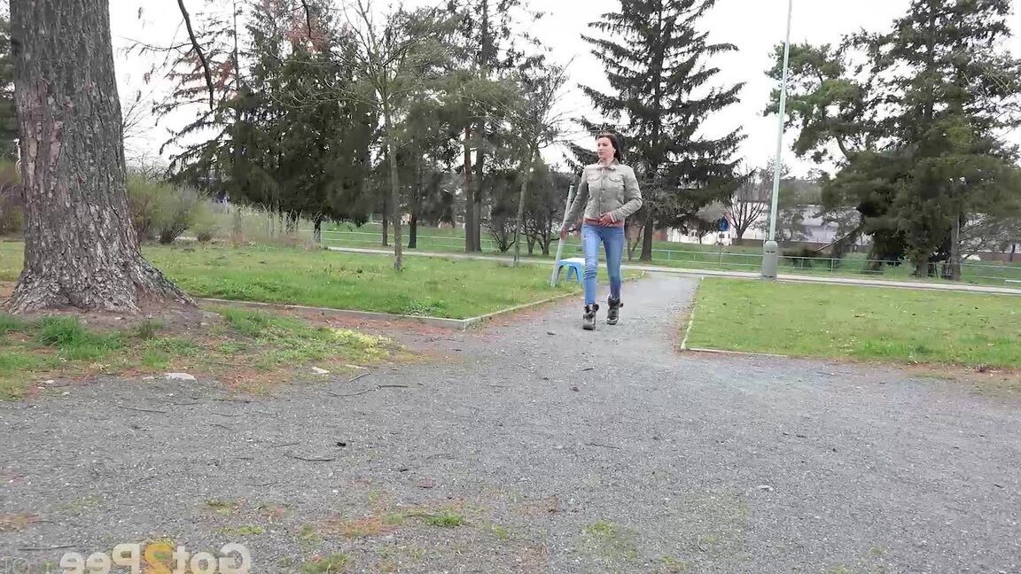 15P Public pissing for brunette babe Victoria Daniels