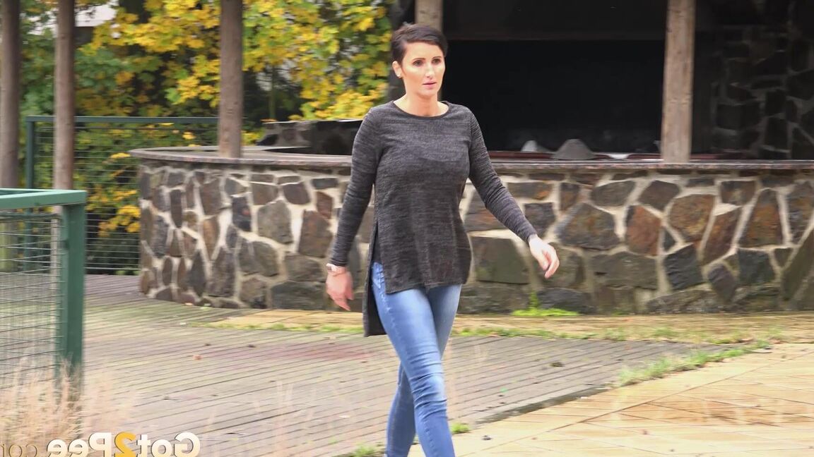 15P Busty Gabriellla Gucci in jeans undressing and pissing in public