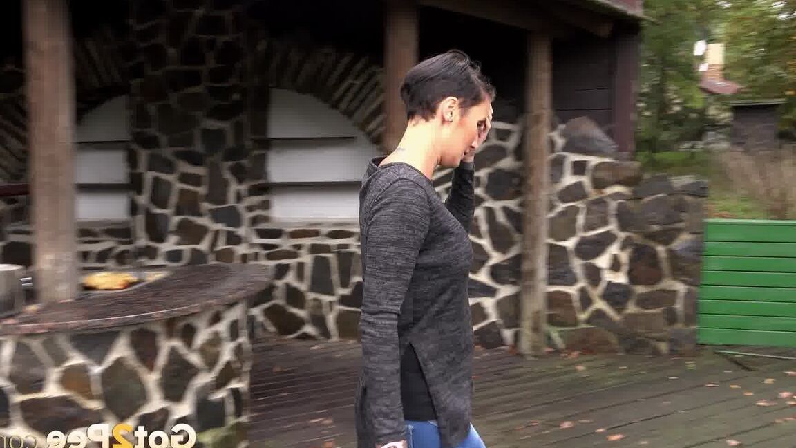 15P Busty Gabriellla Gucci in jeans undressing and pissing in public