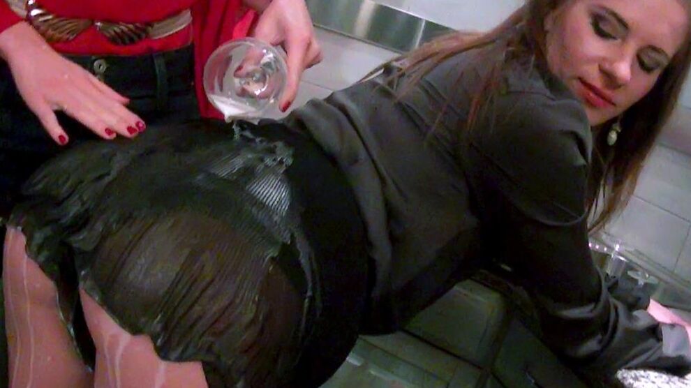 15P All Wam Naughty sluts play in milk
