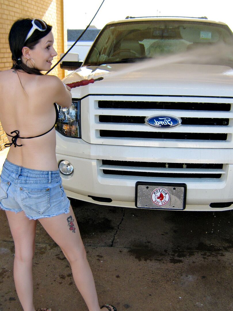 12P Avery pulls her bikini top aside and flashes her perky tit for all to see