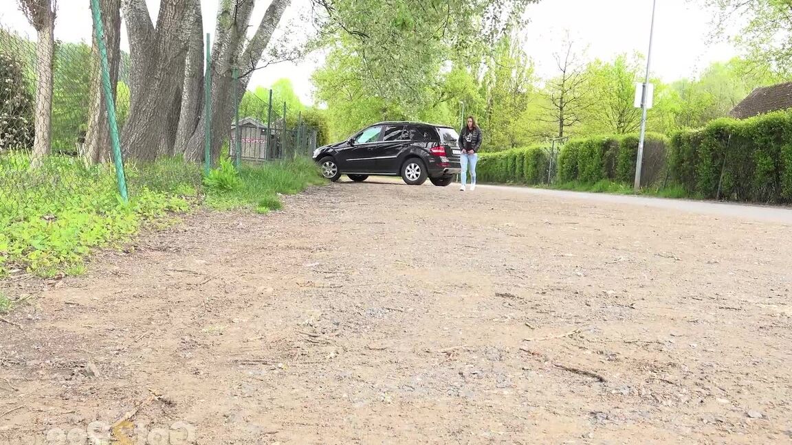 15P Solo girl Naomi Bennet takes a pee on a gravel roadway when caught short