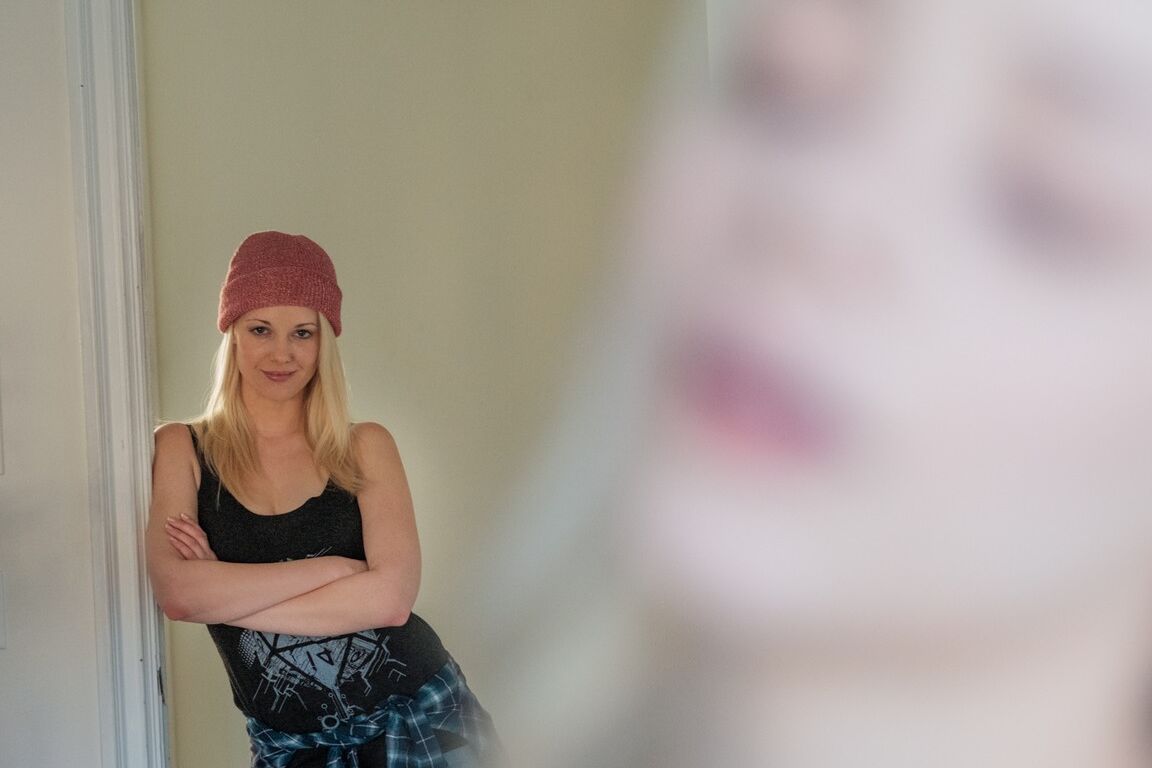 15P Hot MILF begleitet ein paar junge Mädchen zum Muschilecken